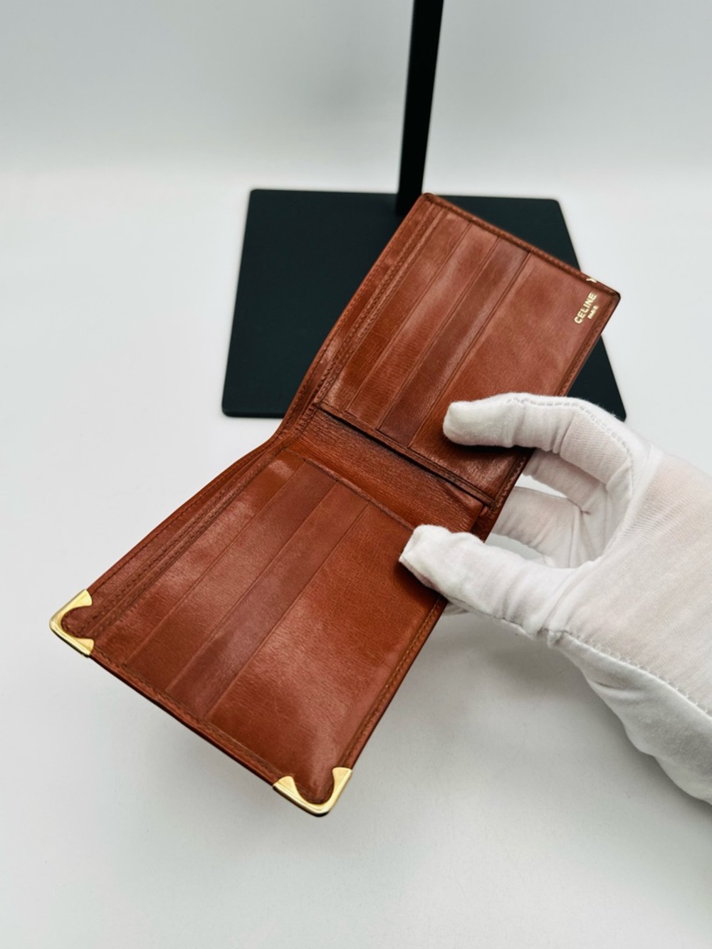 Celine vintage Bi Fold Wallet - Picture 6 of 16